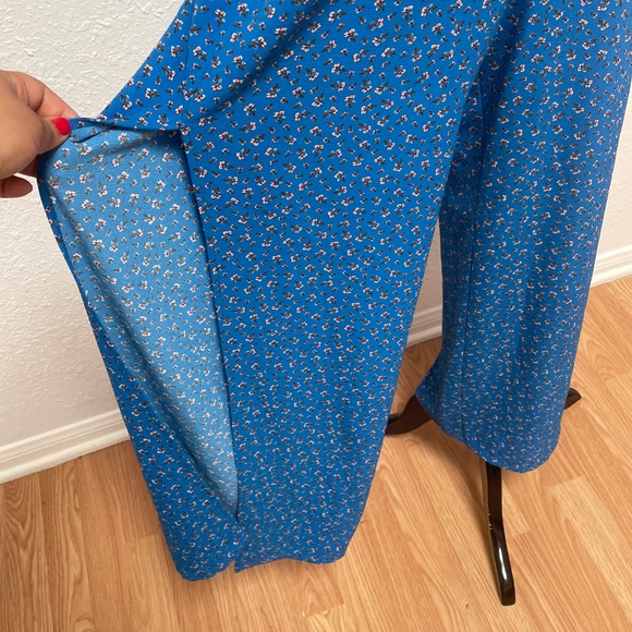 Material Girl - Picture 4 of 7